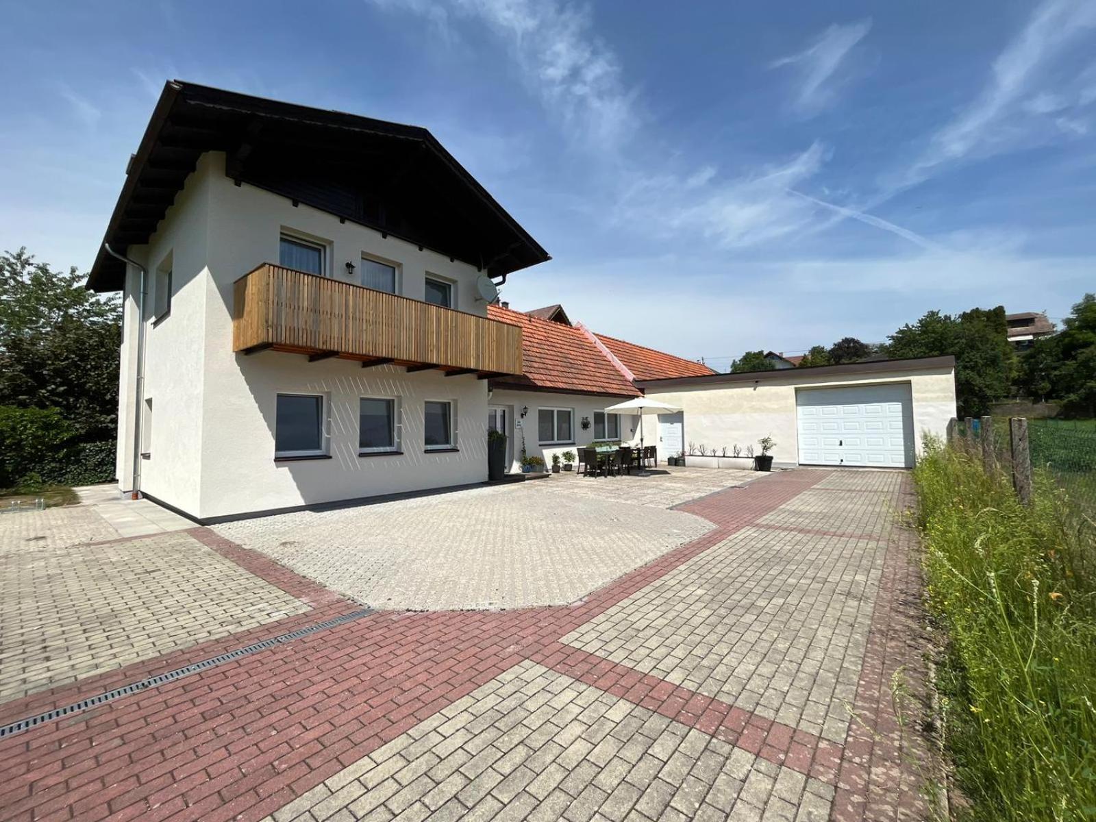 Danner Familien-Ferienwohnungen Schoerfling Am Attersee Extérieur photo
