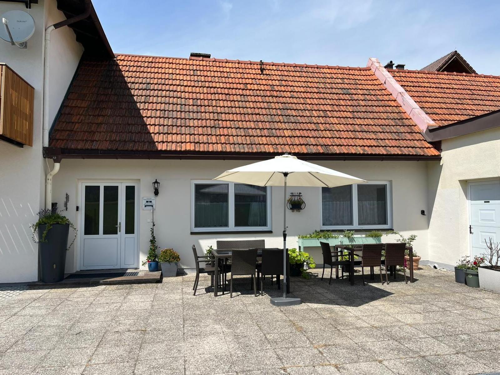 Danner Familien-Ferienwohnungen Schoerfling Am Attersee Extérieur photo
